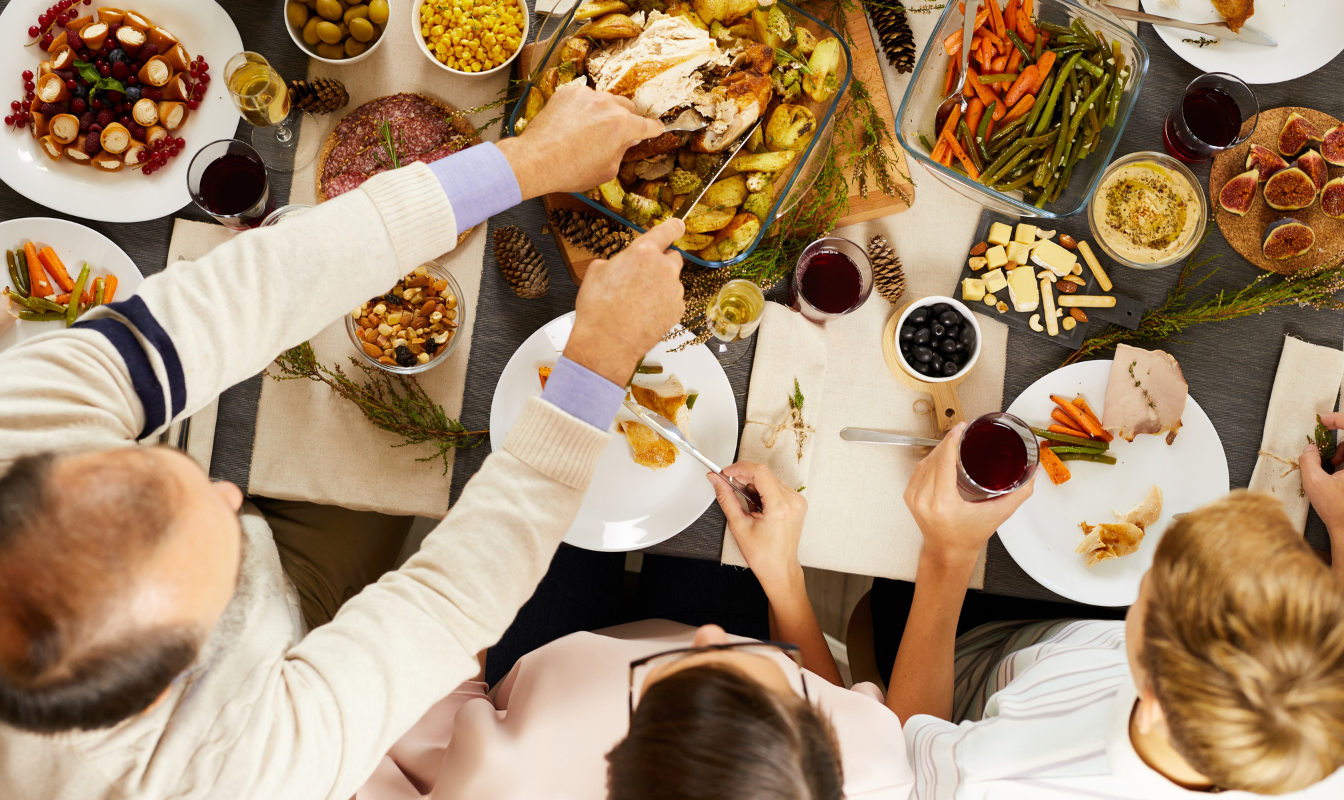 Holiday Finances Simplified: How to Create a Stress-Free Season